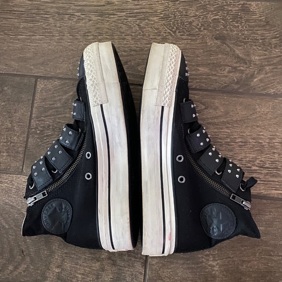 Converse High Top Studded Platform Size 9 Chuck Taylors Velcro - Picture 7 of 11